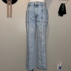 Universal Thread Petite Straight Jeans